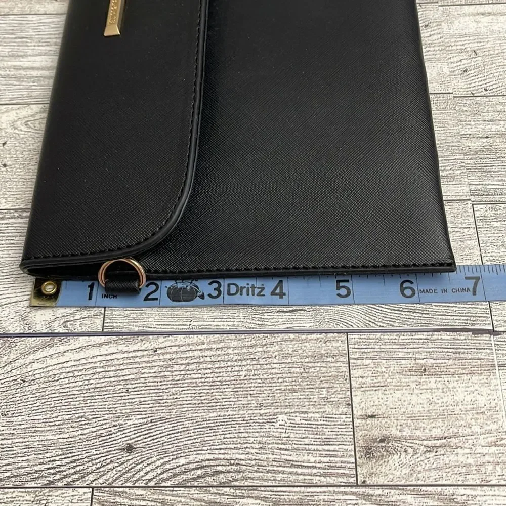 Elim & Paul Black Clutch